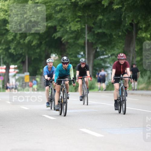 15.06.2025 - 7 Türme Triathlon Yannick Fuchs http://msf.ph/oto/7961543 15.06.2025 13:50:24 Radfahren 822, 839, 850, 866, 960 meine-sportfotos.de