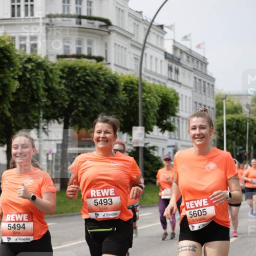 15.06.2025 - REWE Women's Run Jannik Wohlers http://msf.ph/oto/7961546 15.06.2025 09:46:14 Laufen 5494, 5493, 5605, 895 meine-sportfotos.de