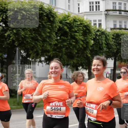 15.06.2025 - REWE Women's Run Jannik Wohlers http://msf.ph/oto/7961557 15.06.2025 09:46:14 Laufen 5689, 5494, 5493 meine-sportfotos.de