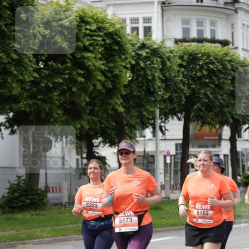 15.06.2025 - REWE Women's Run Jannik Wohlers http://msf.ph/oto/7961578 15.06.2025 09:46:17 Laufen 5323, 5173, 5165 meine-sportfotos.de