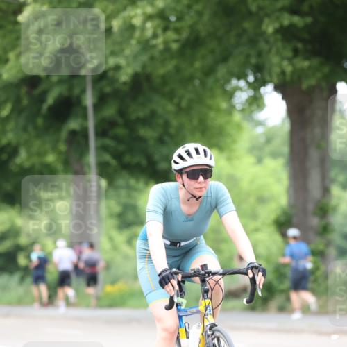 15.06.2025 - 7 Türme Triathlon Yannick Fuchs http://msf.ph/oto/7961617 15.06.2025 13:50:29 Radfahren 822, 839, 850, 866 meine-sportfotos.de