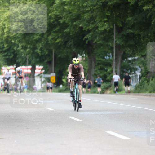 15.06.2025 - 7 Türme Triathlon Yannick Fuchs http://msf.ph/oto/7961626 15.06.2025 13:50:35 Radfahren 195, 326 meine-sportfotos.de