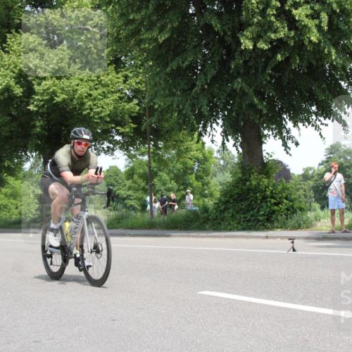 15.06.2025 - 7 Türme Triathlon Yannick Fuchs http://msf.ph/oto/7961697 15.06.2025 12:27:34 Radfahren  meine-sportfotos.de