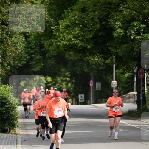 15.06.2025 - REWE Women's Run Dr. Thomas Lammeyer http://msf.ph/oto/7961715 15.06.2025 09:50:47 Laufen 1009, 10171, 10117 meine-sportfotos.de