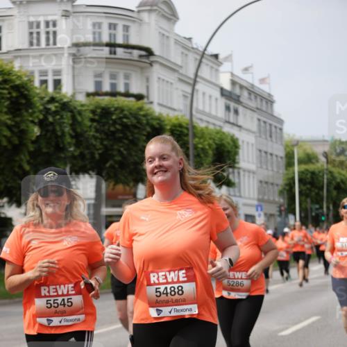 15.06.2025 - REWE Women's Run Jannik Wohlers http://msf.ph/oto/7961746 15.06.2025 09:46:20 Laufen 5545, 5488, 5286, 514 meine-sportfotos.de