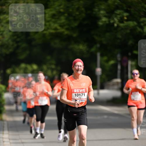 15.06.2025 - REWE Women's Run Dr. Thomas Lammeyer http://msf.ph/oto/7961808 15.06.2025 09:50:51 Laufen 10171 meine-sportfotos.de