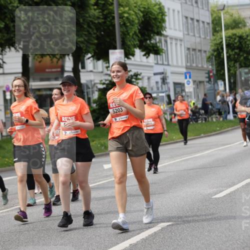 15.06.2025 - REWE Women's Run Jannik Wohlers http://msf.ph/oto/7961845 15.06.2025 09:46:28 Laufen 5512, 5203, 13, 5664, 5384 meine-sportfotos.de