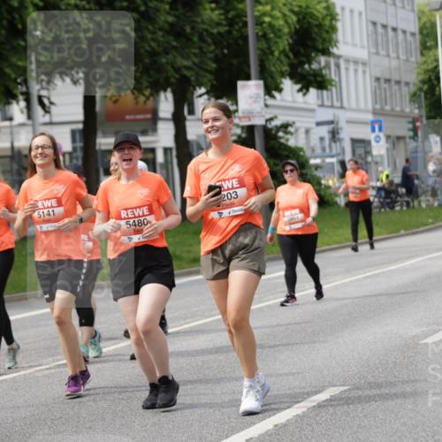 15.06.2025 - REWE Women's Run Jannik Wohlers http://msf.ph/oto/7961867 15.06.2025 09:46:28 Laufen 5141, 5512, 203, 5480, 5384, 5664, 5180 meine-sportfotos.de