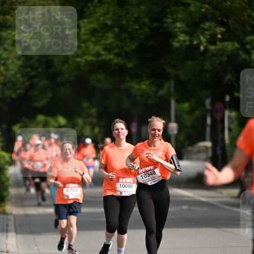 15.06.2025 - REWE Women's Run Dr. Thomas Lammeyer http://msf.ph/oto/7961895 15.06.2025 09:50:54 Laufen 10555, 10090, 10348 meine-sportfotos.de