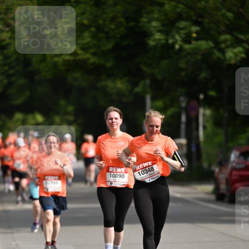 15.06.2025 - REWE Women's Run Dr. Thomas Lammeyer http://msf.ph/oto/7961913 15.06.2025 09:50:55 Laufen 10555, 10090, 10348 meine-sportfotos.de