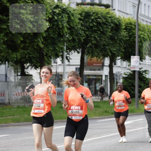15.06.2025 - REWE Women's Run Jannik Wohlers http://msf.ph/oto/7961967 15.06.2025 09:46:36 Laufen 5152, 5180, 5409, 5338 meine-sportfotos.de