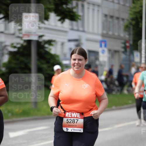 15.06.2025 - REWE Women's Run Jannik Wohlers http://msf.ph/oto/7962010 15.06.2025 09:46:38 Laufen 5287 meine-sportfotos.de