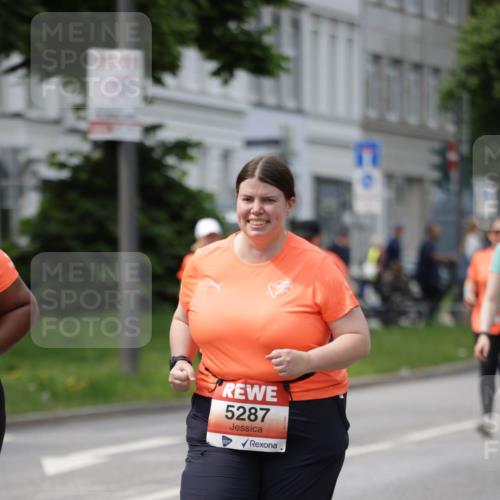 15.06.2025 - REWE Women's Run Jannik Wohlers http://msf.ph/oto/7962014 15.06.2025 09:46:39 Laufen 5287 meine-sportfotos.de
