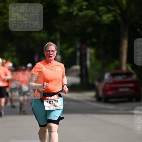15.06.2025 - REWE Women's Run Dr. Thomas Lammeyer http://msf.ph/oto/7962068 15.06.2025 09:51:03 Laufen 10178 meine-sportfotos.de