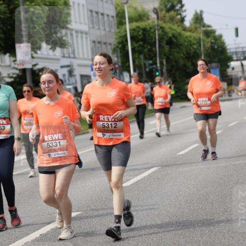 15.06.2025 - REWE Women's Run Jannik Wohlers http://msf.ph/oto/7962091 15.06.2025 09:46:44 Laufen 5463, 5331, 5312, 5172 meine-sportfotos.de
