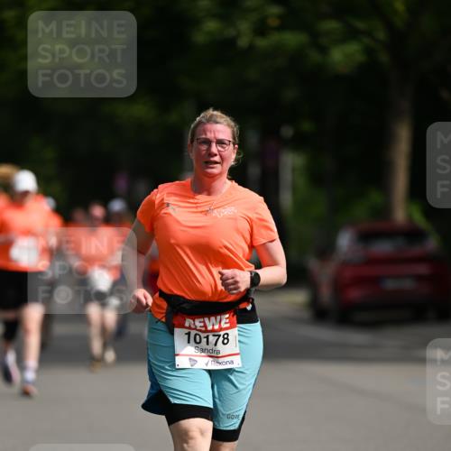 15.06.2025 - REWE Women's Run Dr. Thomas Lammeyer http://msf.ph/oto/7962097 15.06.2025 09:51:04 Laufen 10178 meine-sportfotos.de