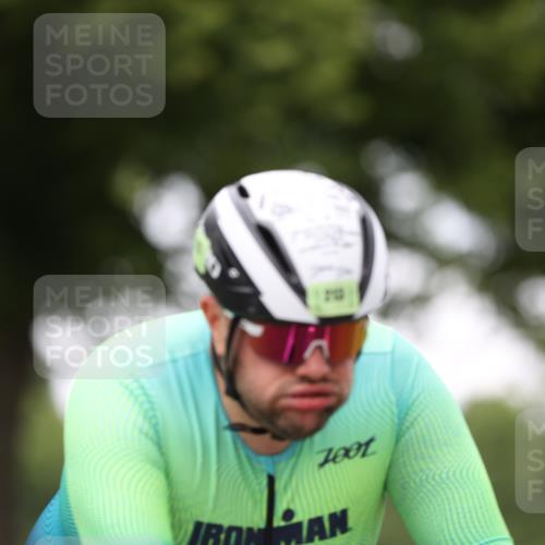 15.06.2025 - 7 Türme Triathlon Yannick Fuchs http://msf.ph/oto/7962231 15.06.2025 13:51:08 Radfahren 213, 304, 307 meine-sportfotos.de