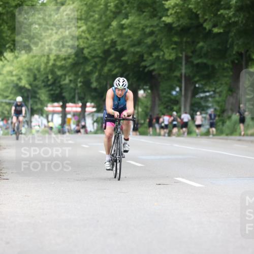 15.06.2025 - 7 Türme Triathlon Yannick Fuchs http://msf.ph/oto/7962243 15.06.2025 13:51:35 Radfahren 977 meine-sportfotos.de