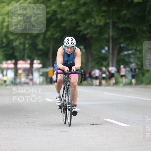 15.06.2025 - 7 Türme Triathlon Yannick Fuchs http://msf.ph/oto/7962249 15.06.2025 13:51:36 Radfahren 977, 1008 meine-sportfotos.de