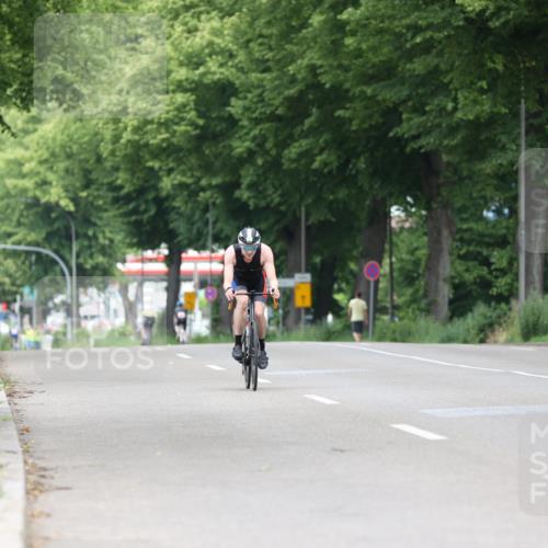 15.06.2025 - 7 Türme Triathlon Yannick Fuchs http://msf.ph/oto/7962265 15.06.2025 11:02:03 Radfahren 222 meine-sportfotos.de