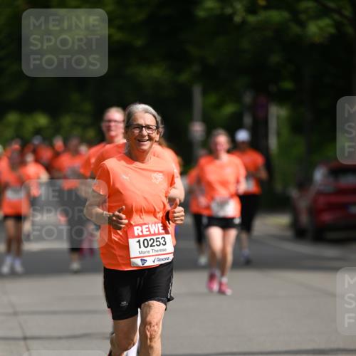 15.06.2025 - REWE Women's Run Dr. Thomas Lammeyer http://msf.ph/oto/7962296 15.06.2025 09:51:15 Laufen 10253 meine-sportfotos.de