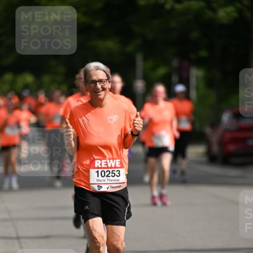 15.06.2025 - REWE Women's Run Dr. Thomas Lammeyer http://msf.ph/oto/7962317 15.06.2025 09:51:16 Laufen 10253, 6 meine-sportfotos.de