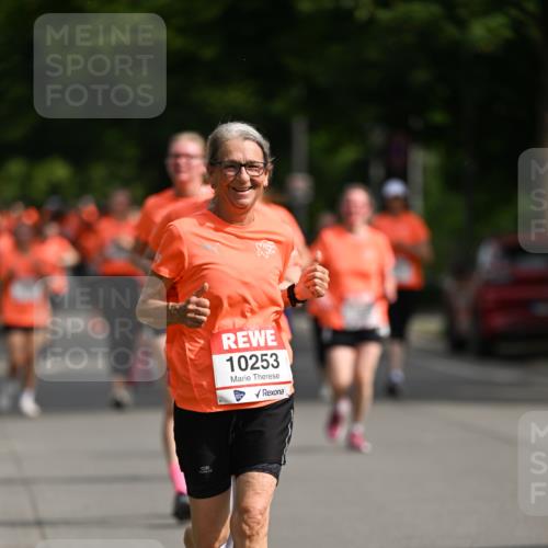15.06.2025 - REWE Women's Run Dr. Thomas Lammeyer http://msf.ph/oto/7962328 15.06.2025 09:51:16 Laufen 10253 meine-sportfotos.de