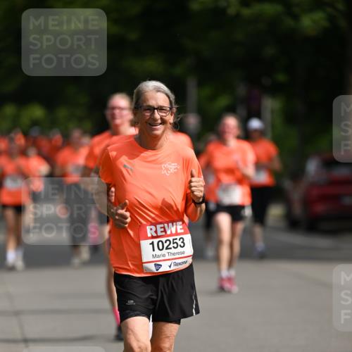 15.06.2025 - REWE Women's Run Dr. Thomas Lammeyer http://msf.ph/oto/7962332 15.06.2025 09:51:16 Laufen 10253 meine-sportfotos.de