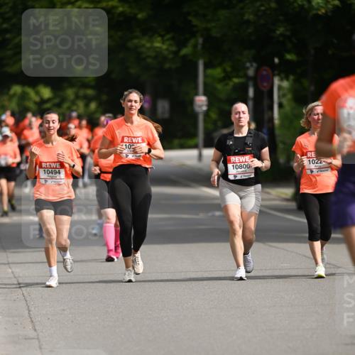 15.06.2025 - REWE Women's Run Dr. Thomas Lammeyer http://msf.ph/oto/7962425 15.06.2025 09:51:21 Laufen 10494 meine-sportfotos.de