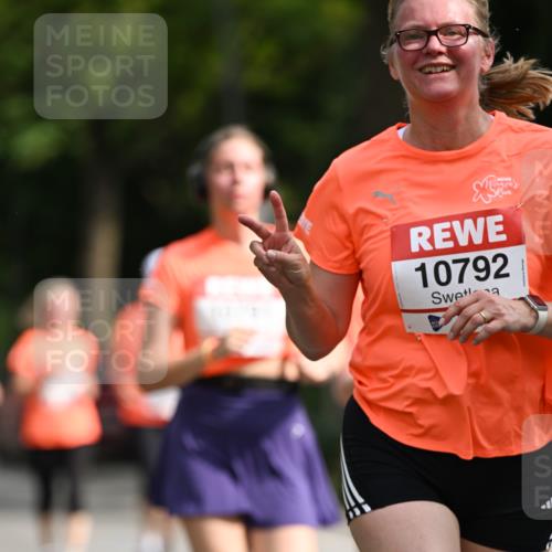 15.06.2025 - REWE Women's Run Dr. Thomas Lammeyer http://msf.ph/oto/7962436 15.06.2025 09:51:22 Laufen 10792 meine-sportfotos.de