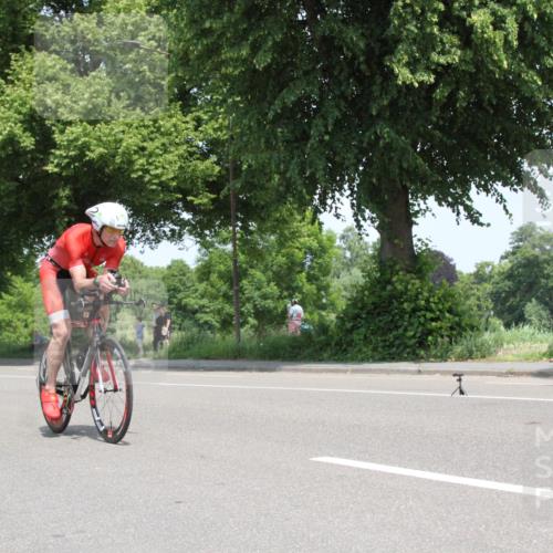 15.06.2025 - 7 Türme Triathlon Yannick Fuchs http://msf.ph/oto/7962446 15.06.2025 12:41:17 Radfahren  meine-sportfotos.de