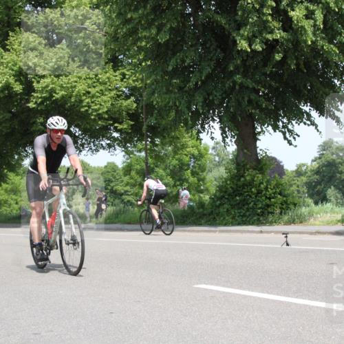 15.06.2025 - 7 Türme Triathlon Yannick Fuchs http://msf.ph/oto/7962463 15.06.2025 12:41:22 Radfahren  meine-sportfotos.de