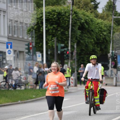 15.06.2025 - REWE Women's Run Jannik Wohlers http://msf.ph/oto/7962528 15.06.2025 09:47:15 Laufen 5569 meine-sportfotos.de