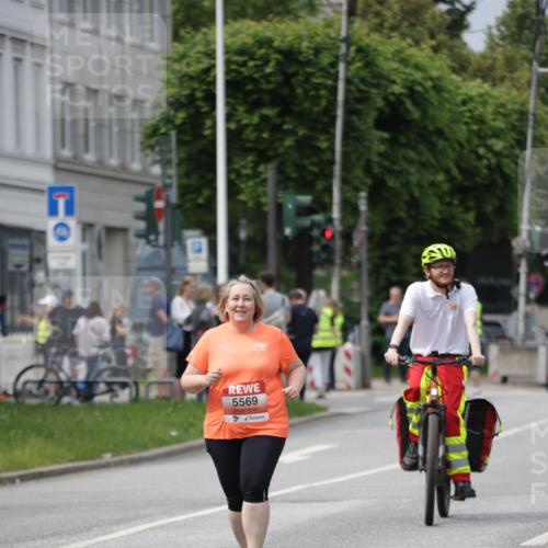 15.06.2025 - REWE Women's Run Jannik Wohlers http://msf.ph/oto/7962551 15.06.2025 09:47:16 Laufen 1000, 5569 meine-sportfotos.de