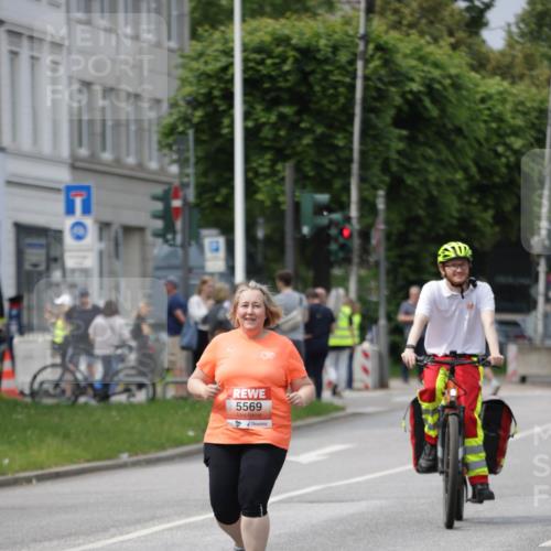 15.06.2025 - REWE Women's Run Jannik Wohlers http://msf.ph/oto/7962561 15.06.2025 09:47:16 Laufen 1000, 5569 meine-sportfotos.de