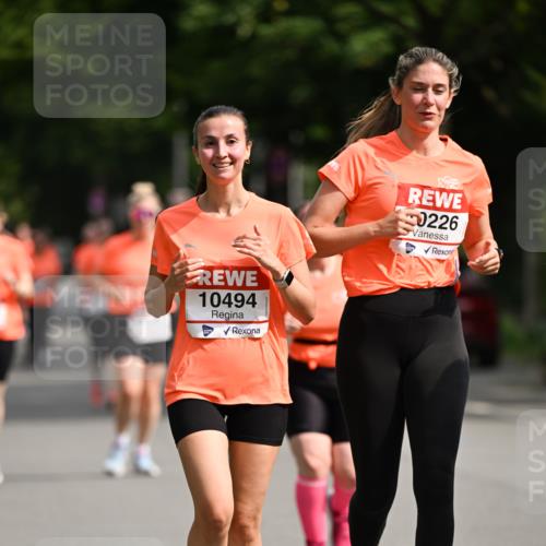 15.06.2025 - REWE Women's Run Dr. Thomas Lammeyer http://msf.ph/oto/7962586 15.06.2025 09:51:27 Laufen 10494, 0226 meine-sportfotos.de