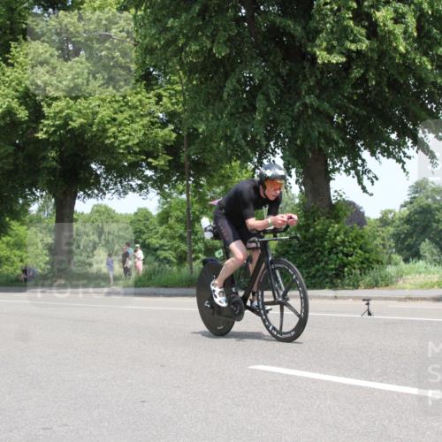 15.06.2025 - 7 Türme Triathlon Yannick Fuchs http://msf.ph/oto/7962597 15.06.2025 12:43:24 Radfahren  meine-sportfotos.de