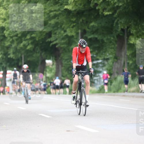 15.06.2025 - 7 Türme Triathlon Yannick Fuchs http://msf.ph/oto/7962609 15.06.2025 13:52:14 Radfahren 1000 meine-sportfotos.de