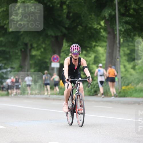 15.06.2025 - 7 Türme Triathlon Yannick Fuchs http://msf.ph/oto/7962790 15.06.2025 13:52:28 Radfahren 556, 729, 799, 1038 meine-sportfotos.de