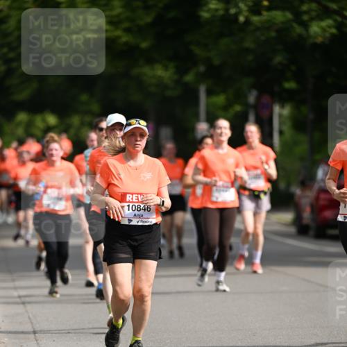 15.06.2025 - REWE Women's Run Dr. Thomas Lammeyer http://msf.ph/oto/7962815 15.06.2025 09:51:36 Laufen 10846 meine-sportfotos.de