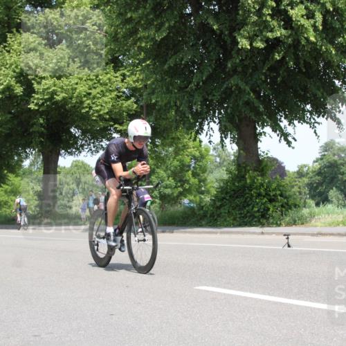15.06.2025 - 7 Türme Triathlon Yannick Fuchs http://msf.ph/oto/7962839 15.06.2025 12:46:12 Radfahren  meine-sportfotos.de