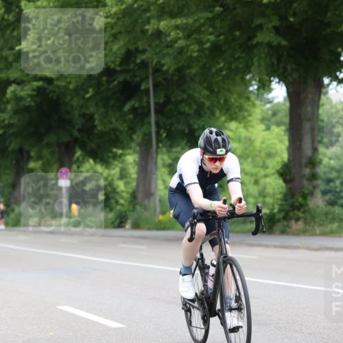 15.06.2025 - 7 Türme Triathlon Yannick Fuchs http://msf.ph/oto/7962841 15.06.2025 11:06:03 Radfahren 201, 290 meine-sportfotos.de