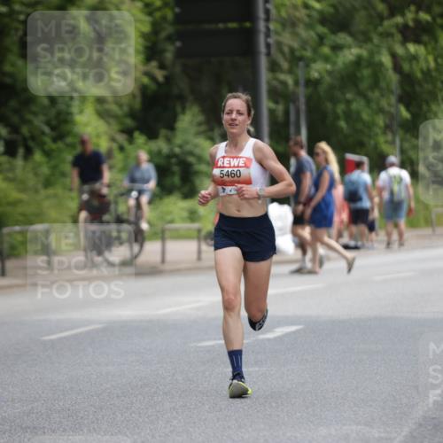 15.06.2025 - REWE Women's Run Jannik Wohlers http://msf.ph/oto/7962855 15.06.2025 09:56:26 Laufen 5460 meine-sportfotos.de