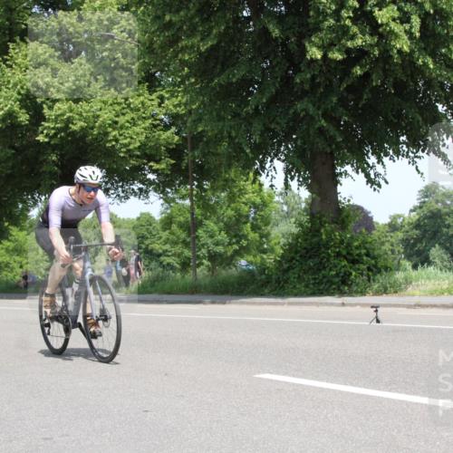 15.06.2025 - 7 Türme Triathlon Yannick Fuchs http://msf.ph/oto/7962856 15.06.2025 12:46:33 Radfahren  meine-sportfotos.de