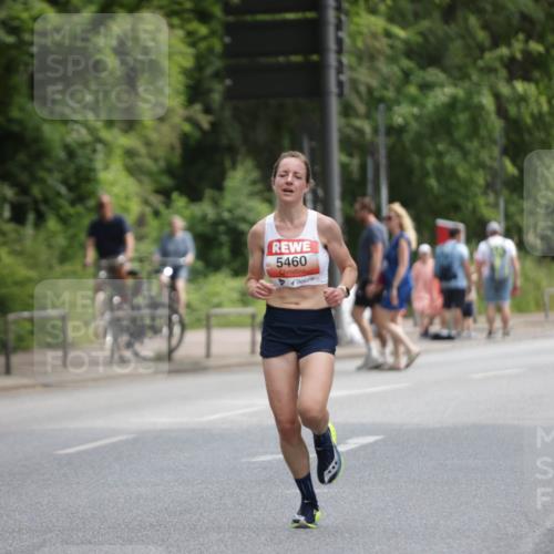 15.06.2025 - REWE Women's Run Jannik Wohlers http://msf.ph/oto/7962861 15.06.2025 09:56:27 Laufen 5460 meine-sportfotos.de