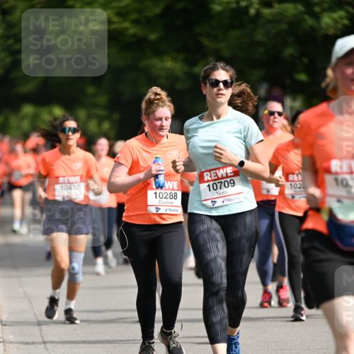15.06.2025 - REWE Women's Run Dr. Thomas Lammeyer http://msf.ph/oto/7962899 15.06.2025 09:51:41 Laufen 10457, 10288, 10709, 1023, 10 meine-sportfotos.de