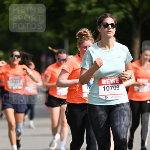 15.06.2025 - REWE Women's Run Dr. Thomas Lammeyer http://msf.ph/oto/7962958 15.06.2025 09:51:42 Laufen 10709 meine-sportfotos.de