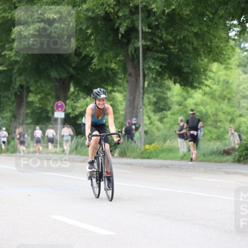 15.06.2025 - 7 Türme Triathlon Yannick Fuchs http://msf.ph/oto/7962965 15.06.2025 13:52:41 Radfahren 703 meine-sportfotos.de