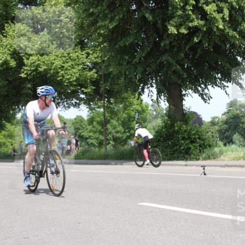15.06.2025 - 7 Türme Triathlon Yannick Fuchs http://msf.ph/oto/7962966 15.06.2025 12:46:54 Radfahren  meine-sportfotos.de