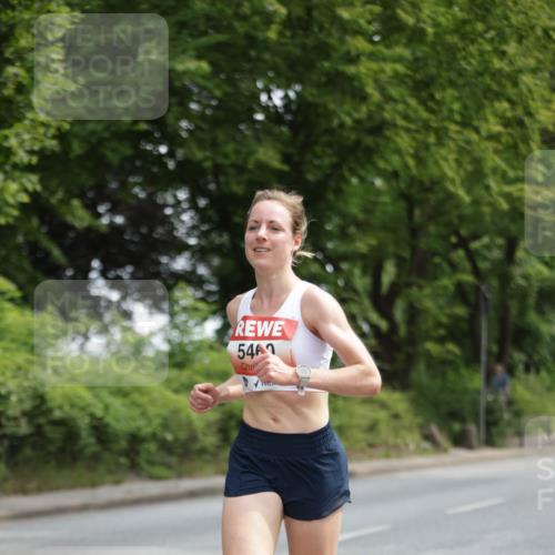 15.06.2025 - REWE Women's Run Jannik Wohlers http://msf.ph/oto/7962969 15.06.2025 09:56:30 Laufen 54 meine-sportfotos.de